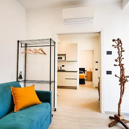 Casa Anselmo * كومو