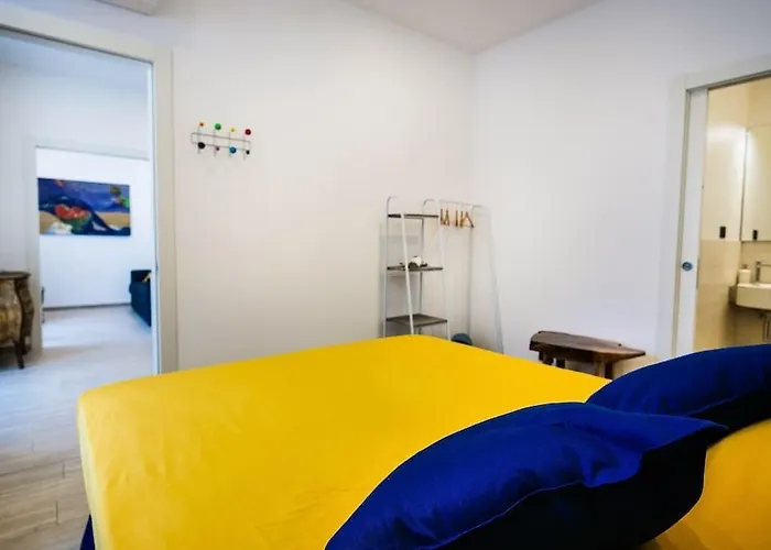 Casa Anselmo Комо